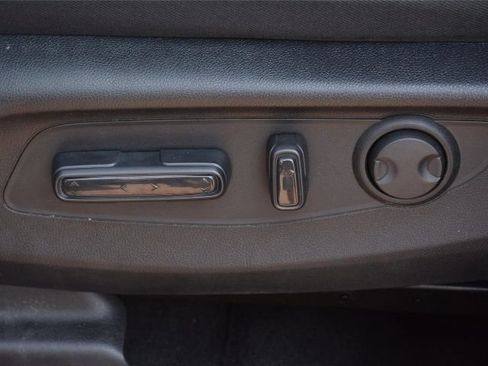 Certified 2023 Honda CR-V EX image 12
