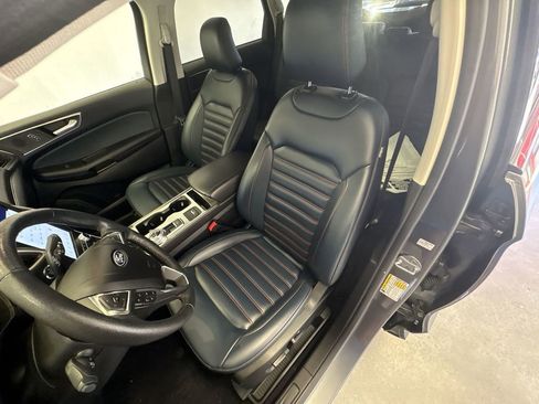 Used 2022 Ford Edge SEL w/ Sport Appearance Package image 14