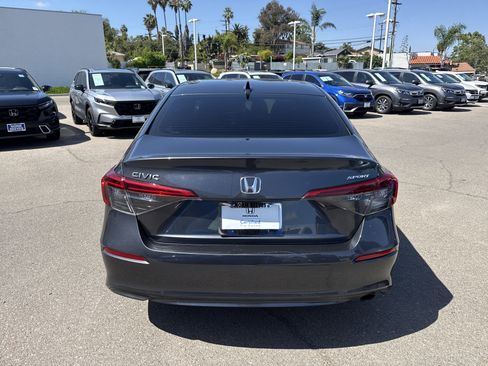 Certified 2022 Honda Civic Sport image 4