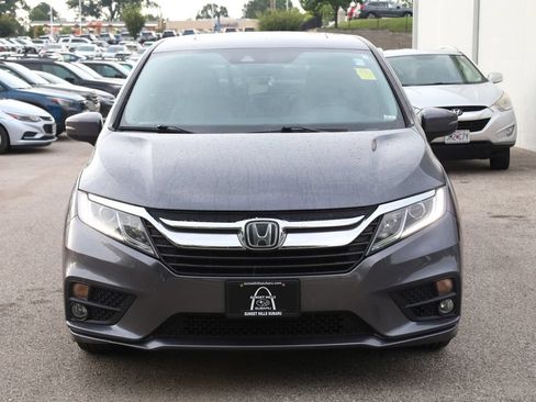 Used 2018 Honda Odyssey EX-L image 3