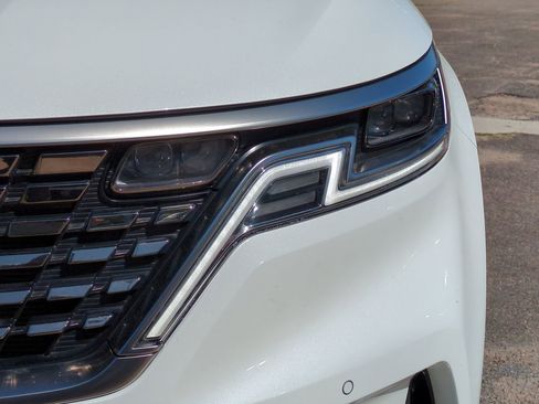 Certified 2023 Kia Carnival SX Prestige image 10