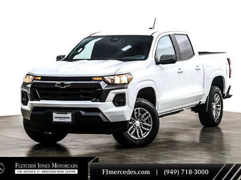 Used 2023 Chevrolet Colorado LT image 1
