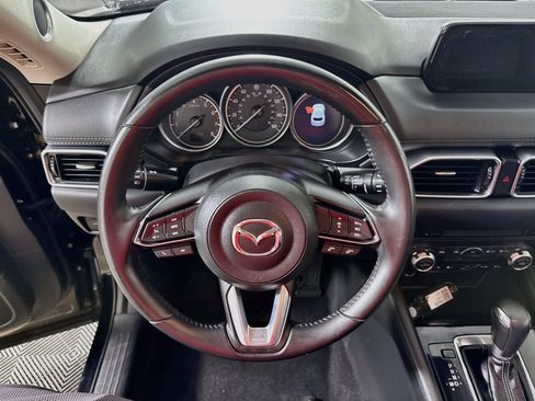 Used 2018 MAZDA CX-5 Touring w/ Preferred Equipment Package AWD/4WD image 17