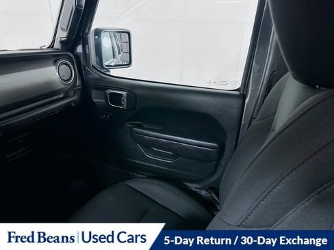 Used 2023 Jeep Wrangler Unlimited Sport AWD/4WD image 24
