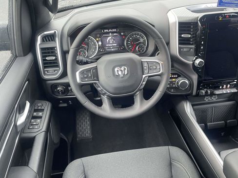 New 2026 RAM 1500 Big Horn AWD/4WD image 5