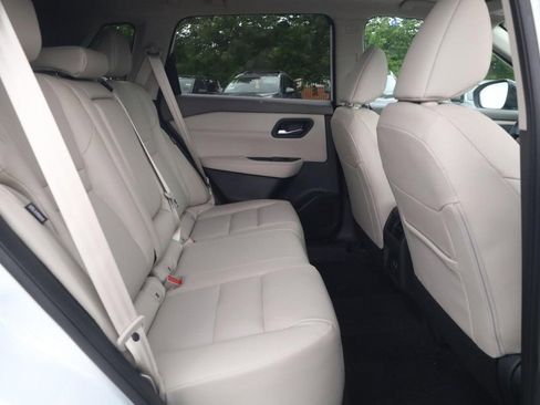 New 2026 Nissan Rogue SV AWD/4WD image 21