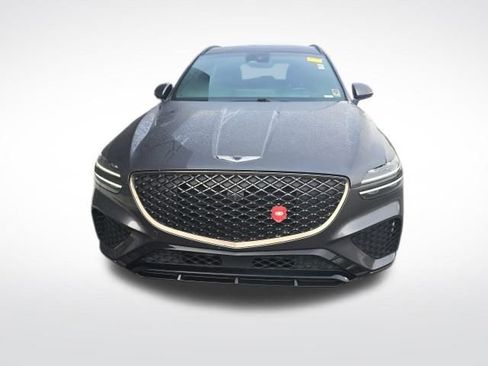 Used 2022 Genesis GV70 3.5T Sport w/ Sport Prestige Package image 4