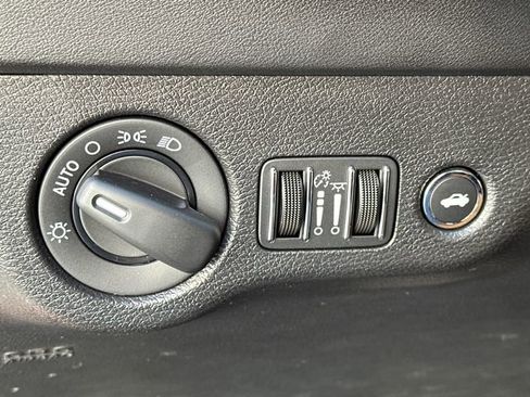 Used 2021 Dodge Charger Scat Pack image 25