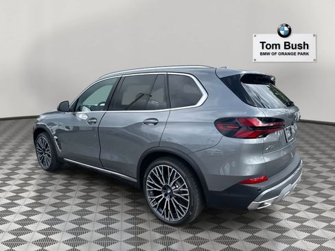 New 2026 BMW X5 sDrive40i w/ Premium Package image 5