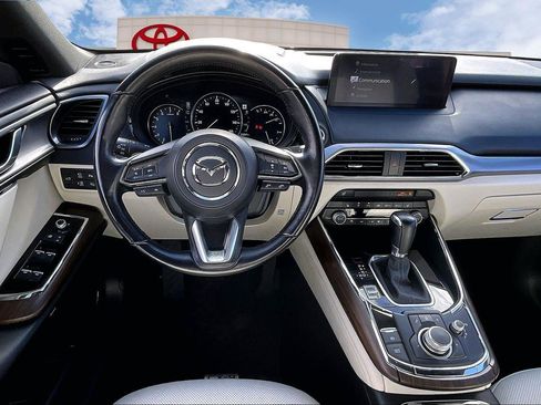 Used 2023 MAZDA CX-9 Signature image 5