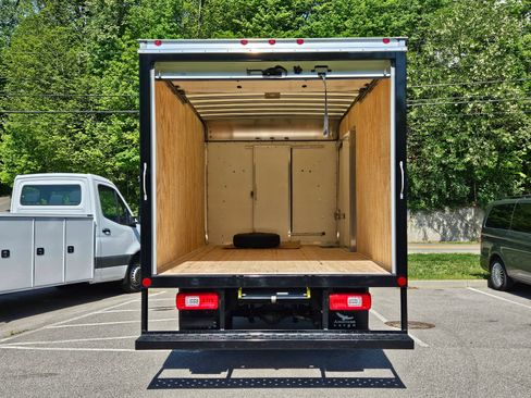 New 2024 Mercedes-Benz Sprinter 3500 image 31