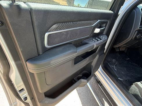New 2026 RAM 2500 Big Horn AWD/4WD image 14