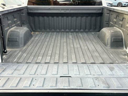 Used 2021 Chevrolet Silverado 1500 LT Trail Boss w/ Convenience Package II image 26