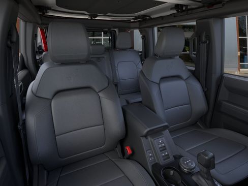 New 2026 Ford Bronco Outer Banks AWD/4WD image 10