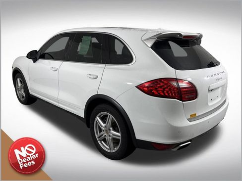 Used 2014 Porsche Cayenne Platinum Edition AWD/4WD image 5