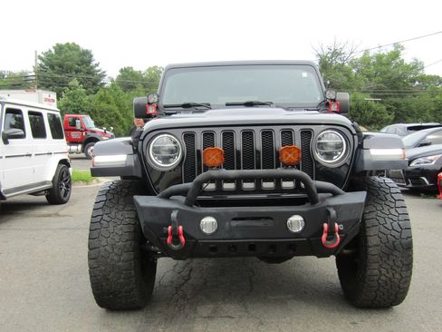 Used 2018 Jeep Wrangler Unlimited Rubicon AWD/4WD image 2