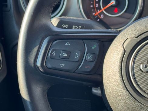 Used 2018 Jeep Wrangler Unlimited Sport S image 24