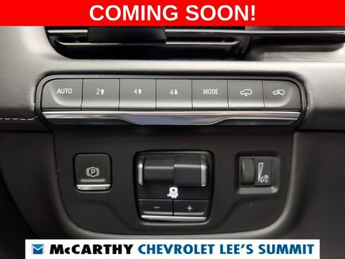 Used 2022 Cadillac Escalade Sport Platinum w/ Heavy-Duty Trailer Package AWD/4WD image 12