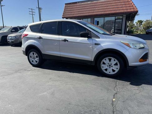 Used 2013 Ford Escape S FWD image 8