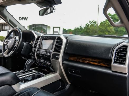 Used 2019 Ford F150 Lariat AWD/4WD image 10