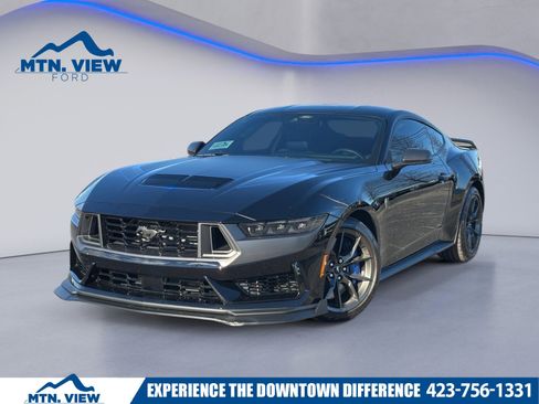 Used 2025 Ford Mustang Dark Horse image 1