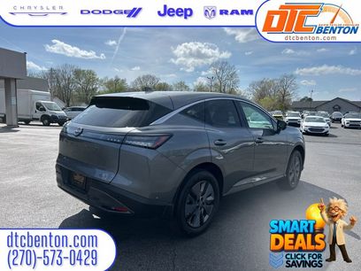Used 2025 Nissan Murano SL