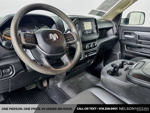 Used 2019 RAM 3500 Tradesman RWD image 9