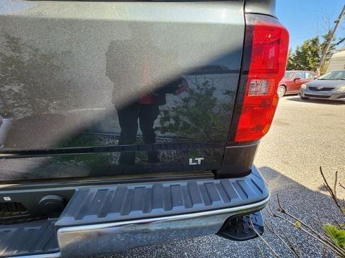 Used 2018 Chevrolet Silverado 1500 LT w/ All Star Edition image 22