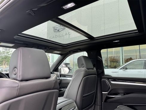 New 2026 Cadillac Escalade ESV Sport image 19