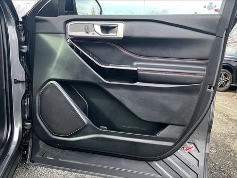 Used 2022 Ford Explorer ST-Line image 22