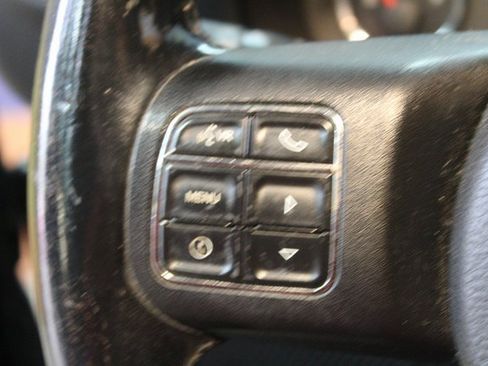 Used 2012 Jeep Wrangler Sahara w/ Dual Top Group image 17