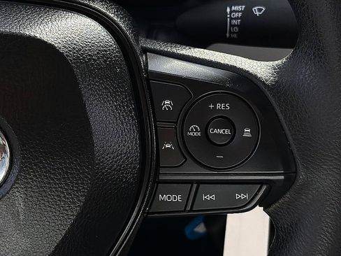 Used 2026 Toyota Corolla LE FWD image 16