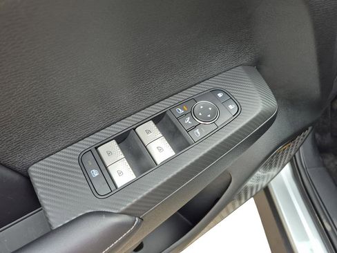 New 2026 Mitsubishi Outlander SE image 25