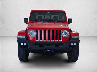 Used 2020 Jeep Gladiator Overland video 2