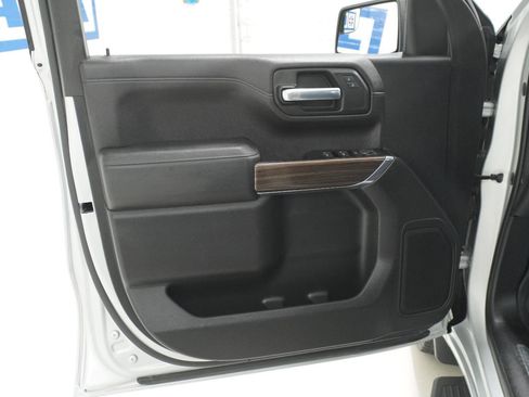 Used 2026 Chevrolet Silverado 1500 Custom RWD image 17