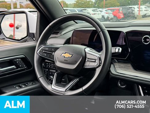 Used 2025 Chevrolet Tahoe LT AWD/4WD image 26