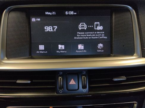 Used 2020 Kia Optima LX FWD image 25