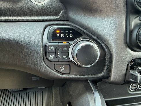 Used 2020 RAM 1500 Big Horn AWD/4WD image 29