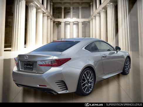 Used 2016 Lexus RC 200t RWD image 4
