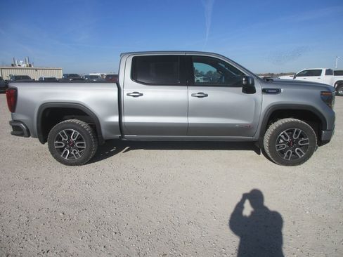 New 2026 GMC Sierra 1500 AT4 image 3