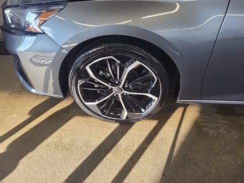 Used 2026 Nissan Altima 2.5 SR FWD image 3