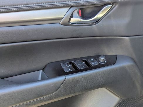 Used 2025 MAZDA CX-5 AWD 2.5 S w/ Select Package image 16