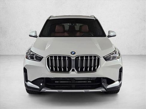 Used 2026 BMW X1 xDrive28i w/ Technology Package AWD/4WD image 2