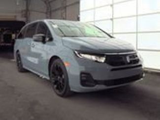 Used 2025 Honda Odyssey Sport-L video 1