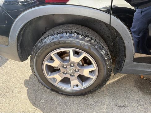 Used 2023 Honda Passport TrailSport image 5