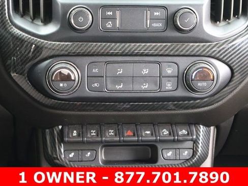 Used 2019 Chevrolet Colorado ZR2 w/ ZR2 Dusk Special Edition image 17