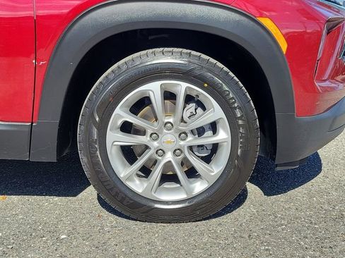 Certified 2024 Chevrolet TrailBlazer LS image 6