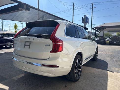 Used 2024 Volvo XC90 B5 Plus w/ Protection Package Premier image 5