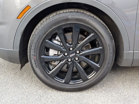 Certified 2023 Lincoln Nautilus Reserve w/ Monochromatic Package image 8