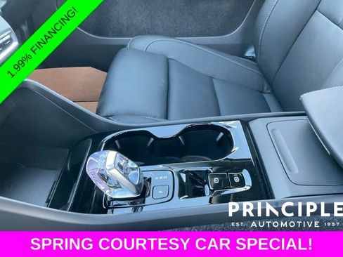 New 2026 Volvo XC40 B5 Plus w/ Protection Package Premier AWD/4WD image 17